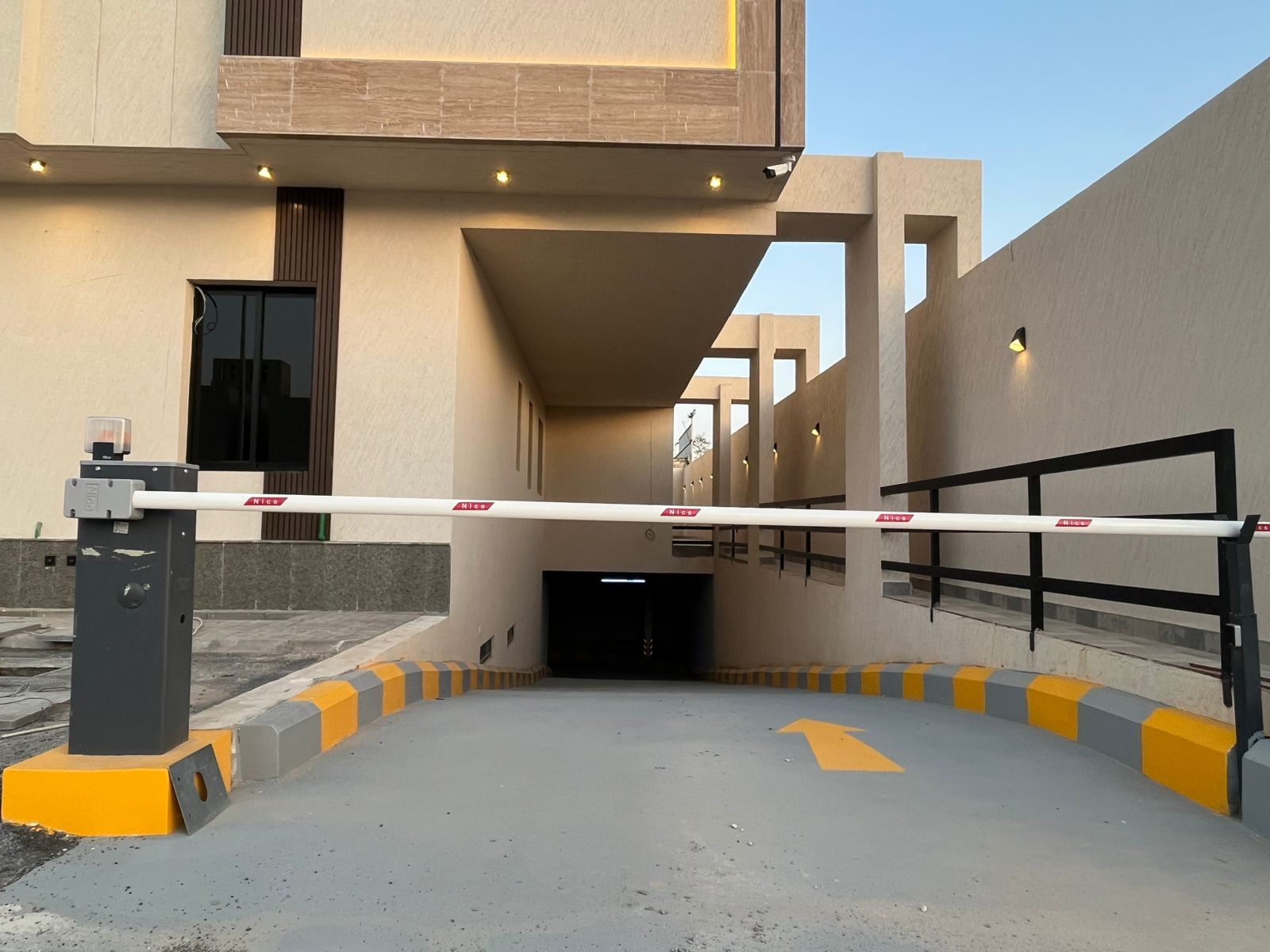 مزون الرمال